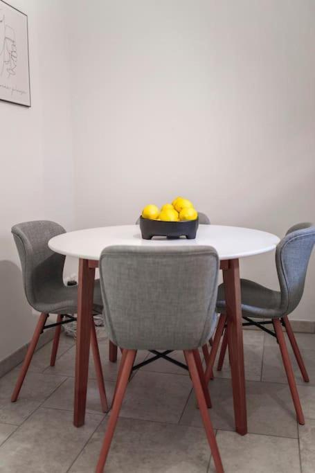 Modernes In Guter Lage Appartement *